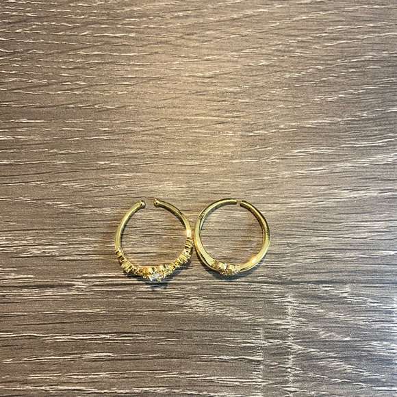 2 Gold colored heart rings - Picture 3 of 3